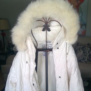 Bernardo White Quilted Winter Jacket Fur Hoodie